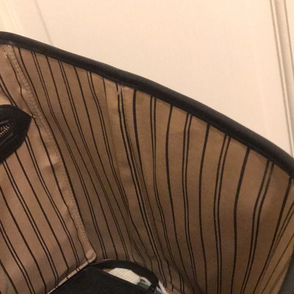 Handbag - Picture 4 of 4